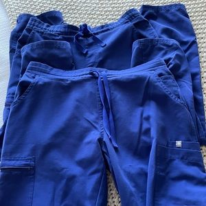 Figs Yola skinny leg scrubs bundle of 2